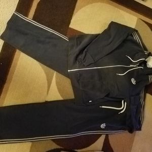 Womens Adidas sweatsuit